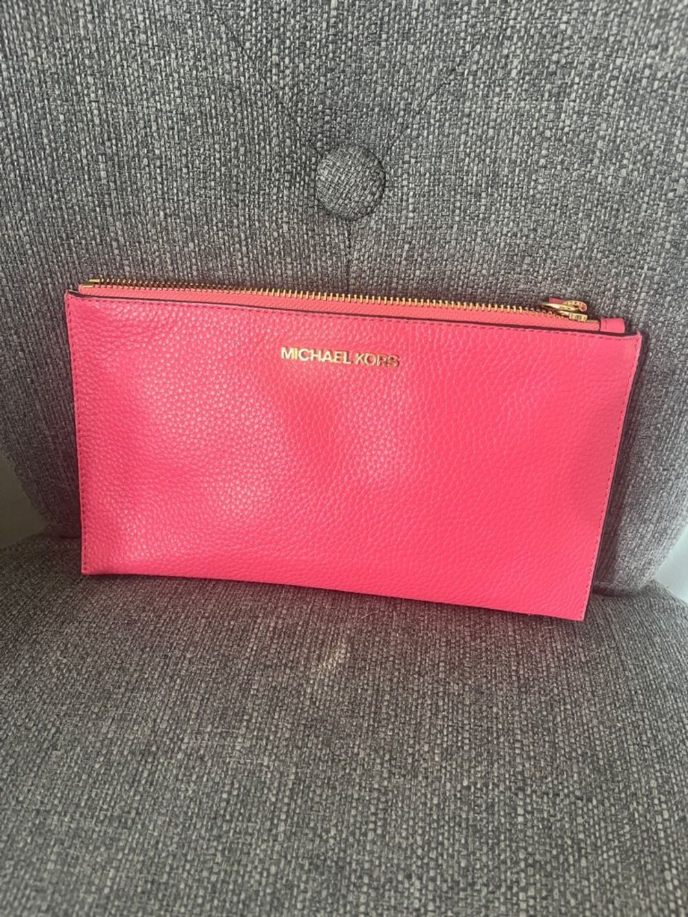 Michael Kors Jet Set Large Zip Clutch Wristlet Hawaiian Rose Pebbled Leather
